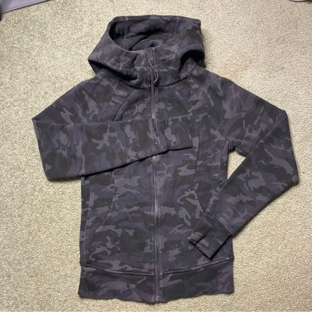lululemon athletica Black Camouflage Scuba